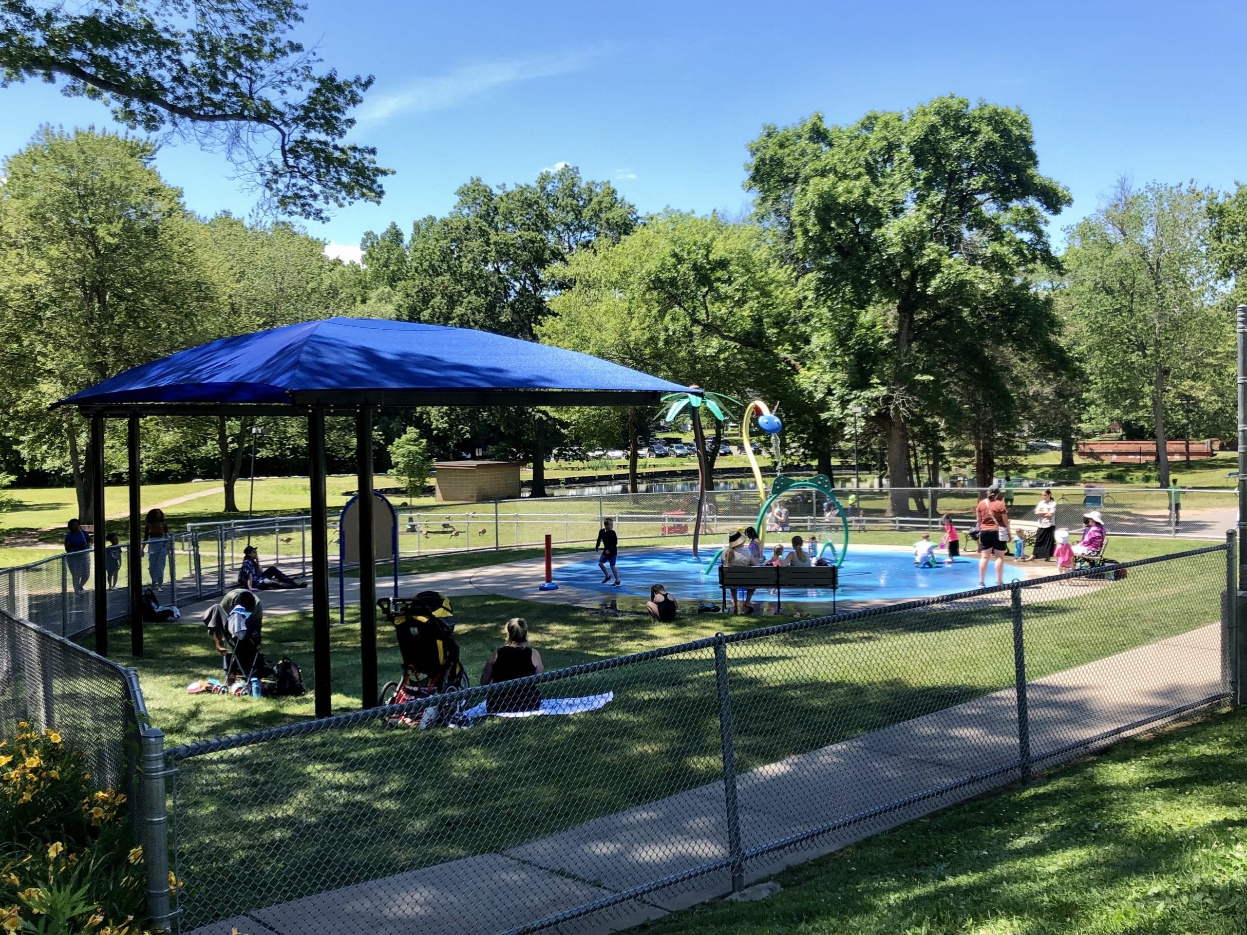West Hartford to Open Splash Pads Early to Provide Heat Relief WeHa