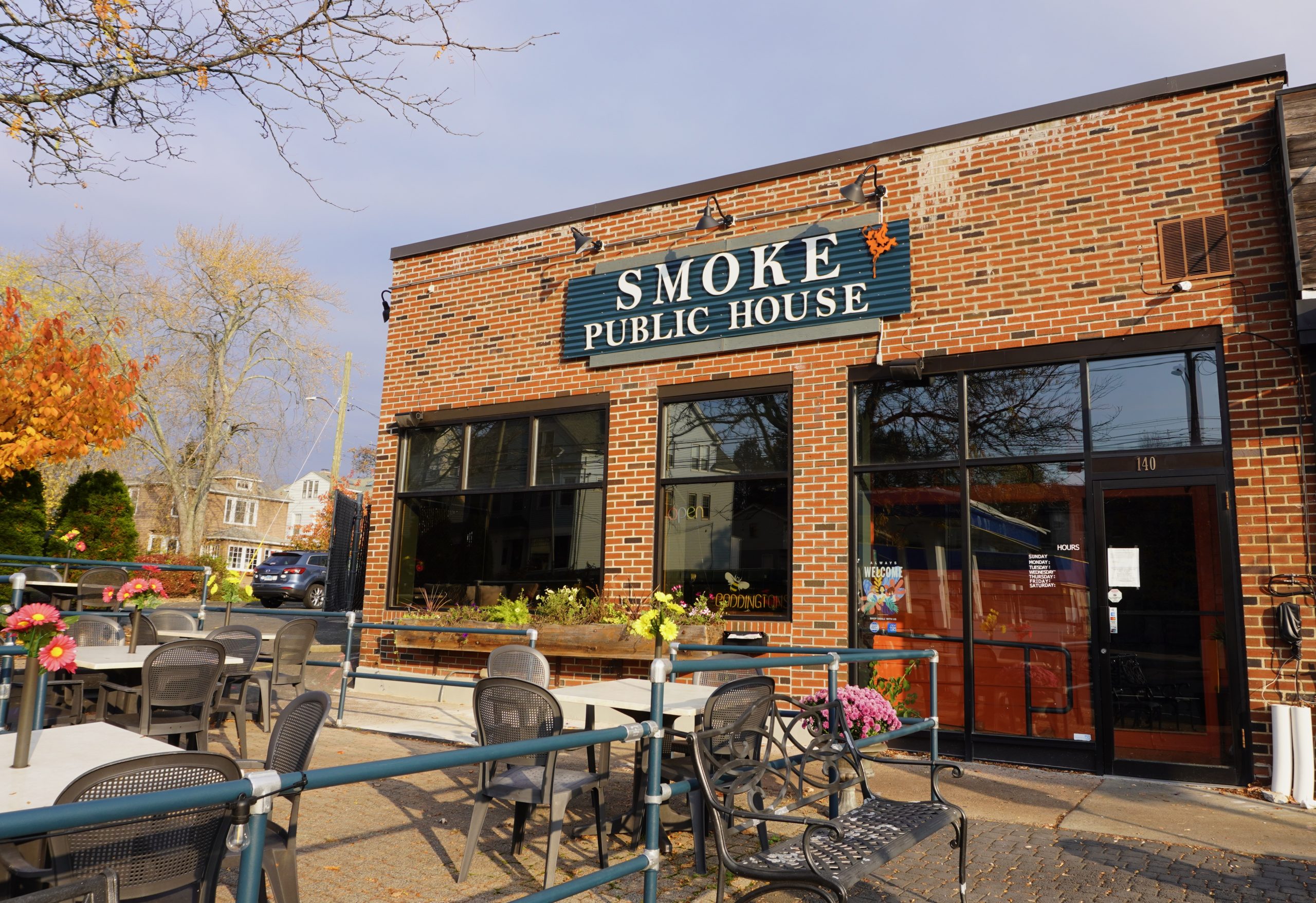 Smoke Public House Has 'Something for Everyone' in West Hartford We
