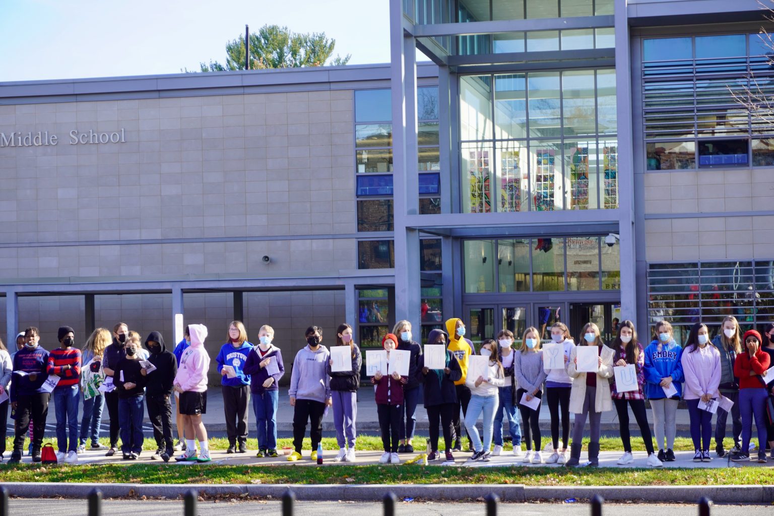 Bristow Middle School Students Bring Smiles to Veterans with Gift of