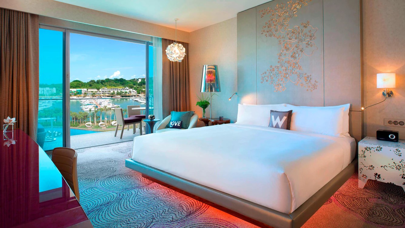 The 5 Best Hotels in Singapore Wealth Serving