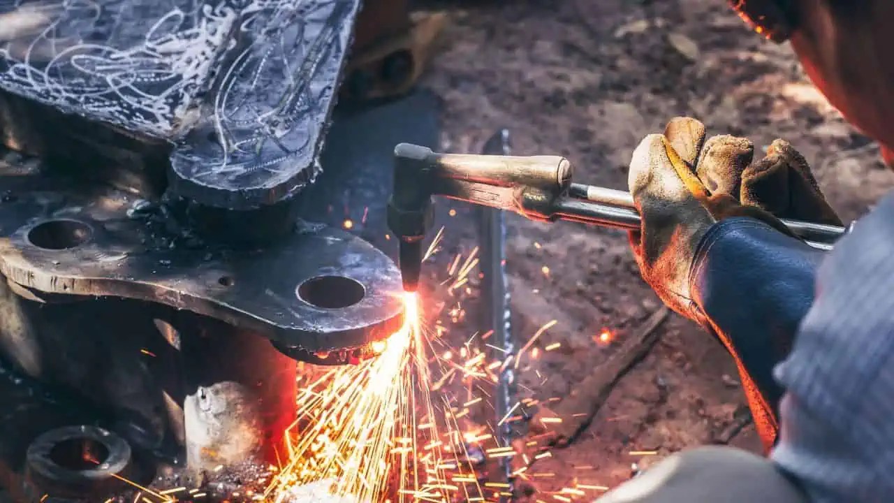 12 Highest Paying Trade Jobs That Don't Require a College Degree