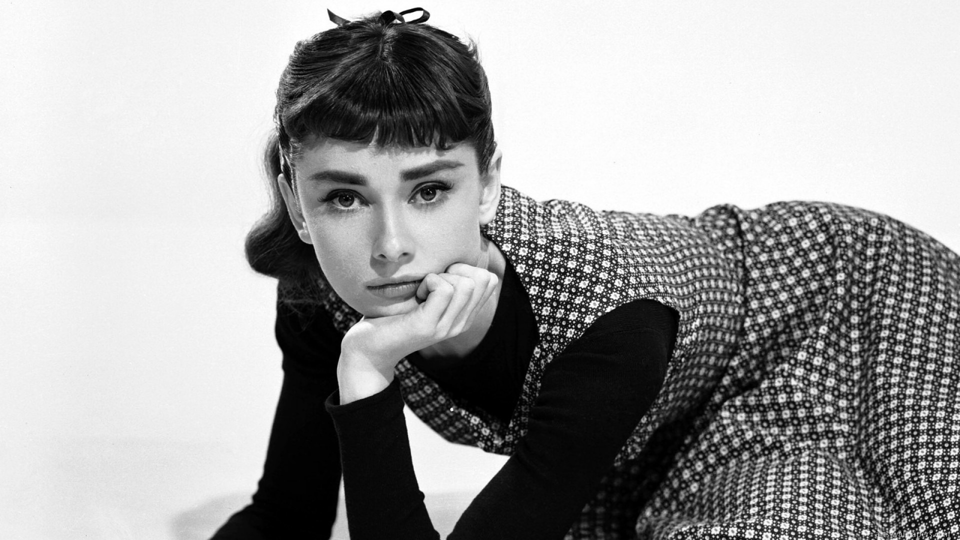 Audrey Hepburn Net Worth Career & Lifestyle [2025 Update]