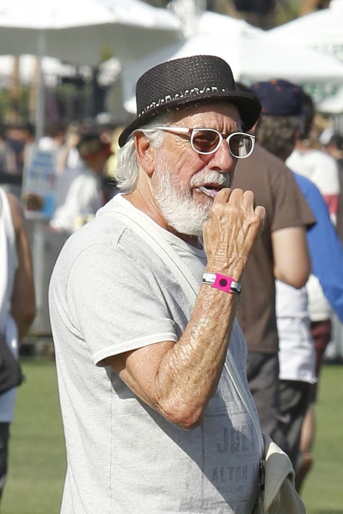 Lou Adler Net Worth Lifestyle & Career [2024 Update](04)