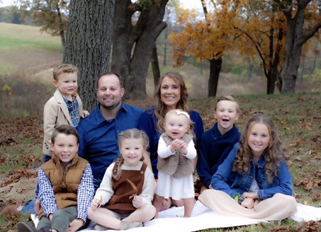 Anna Duggars Parents Mike And Suzette Keller, Siblings