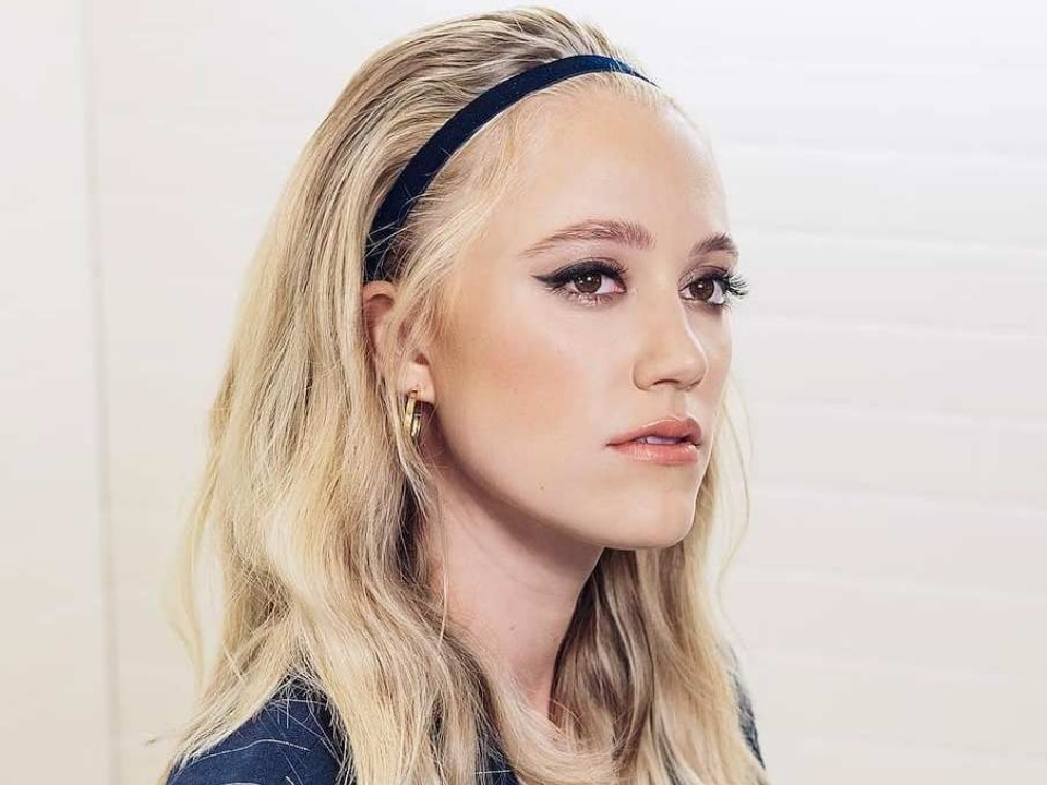 Maika Monroe Biography, Age, Height, Boyfriend, Net Worth