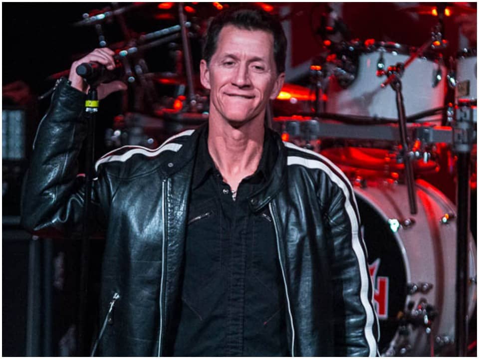 Mike Howe Biography, Age, Height, Wife, Net Worth, Wiki