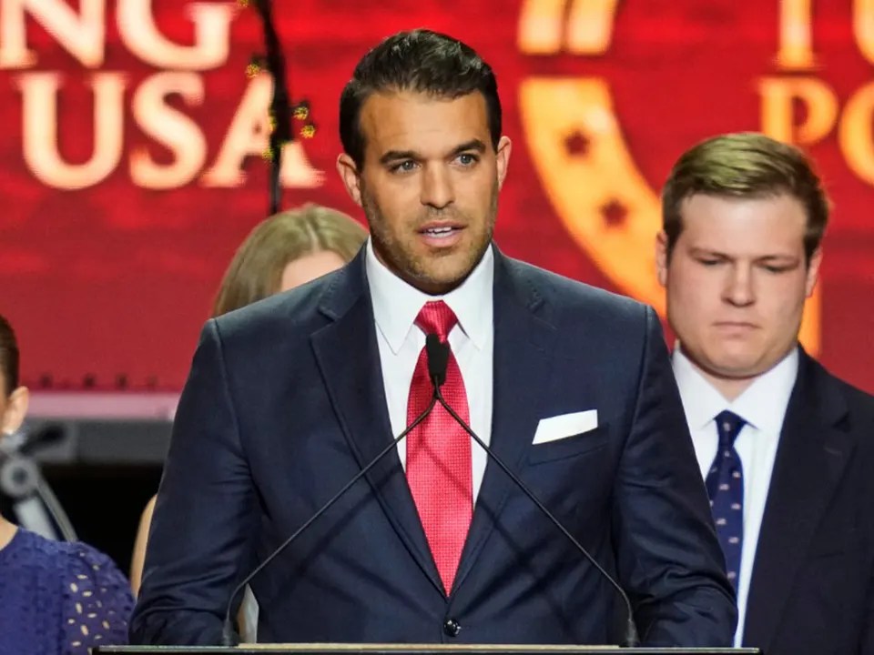 Andrew Kolvet Bio Age Height Wife Net Worth Wiki
