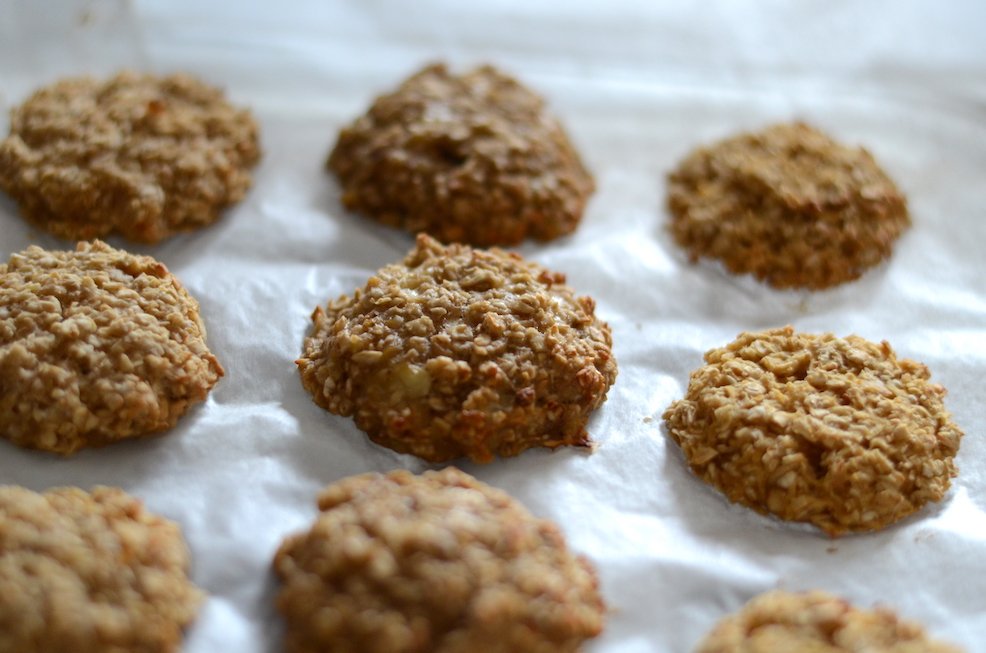 2 ingredient cookies great finger food for babies and toddlers alike