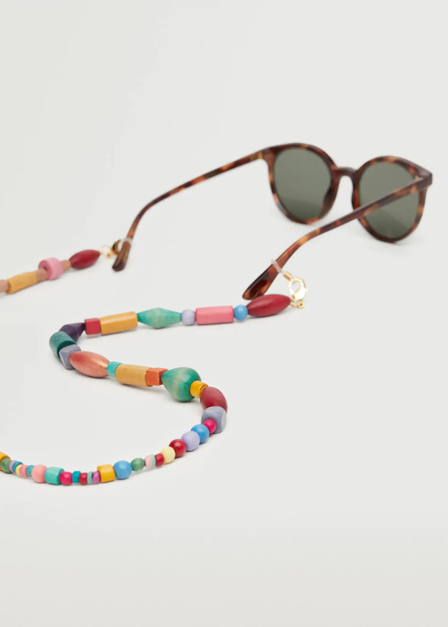 15 of the Best Sunglasses Chains to Wear in 2022 15 Sunglasses Chains