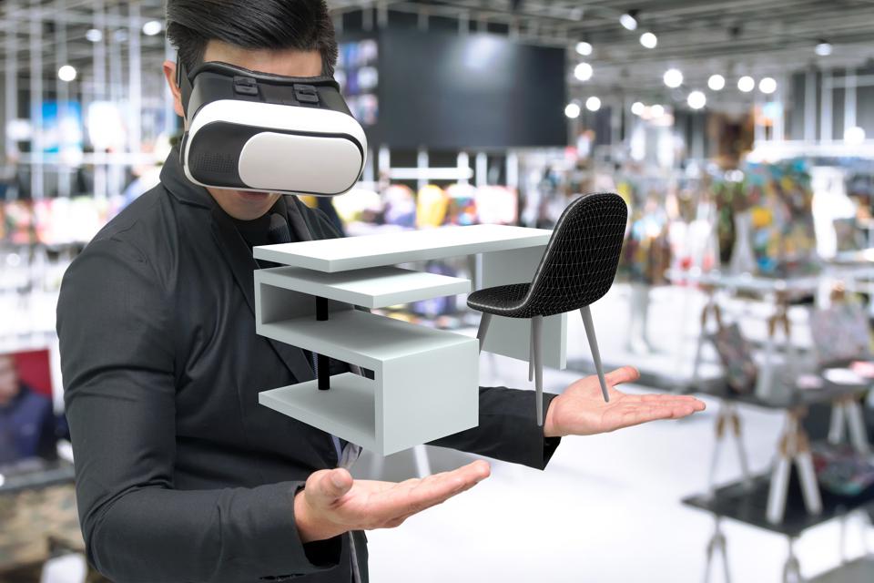 Virtual Reality in Retail Guide with Examples