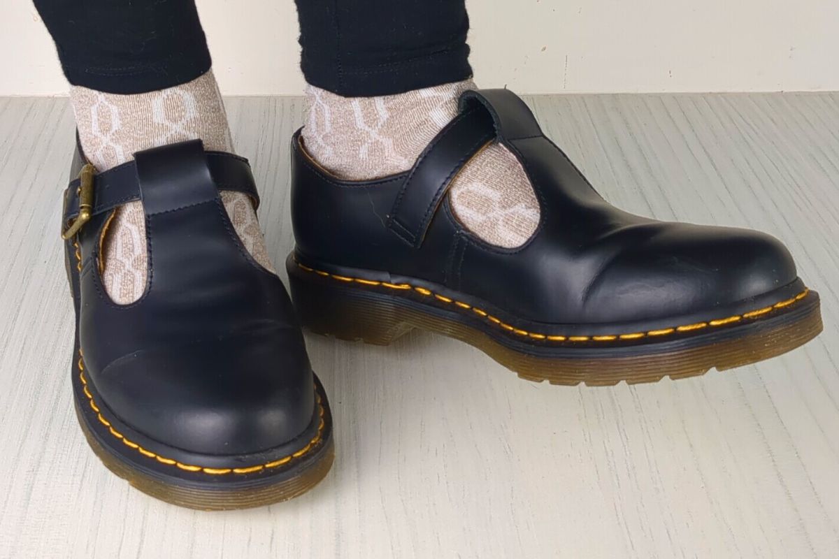 10 BEST Socks To Wear With Doc Martens (2024) Comfort Review Wearably