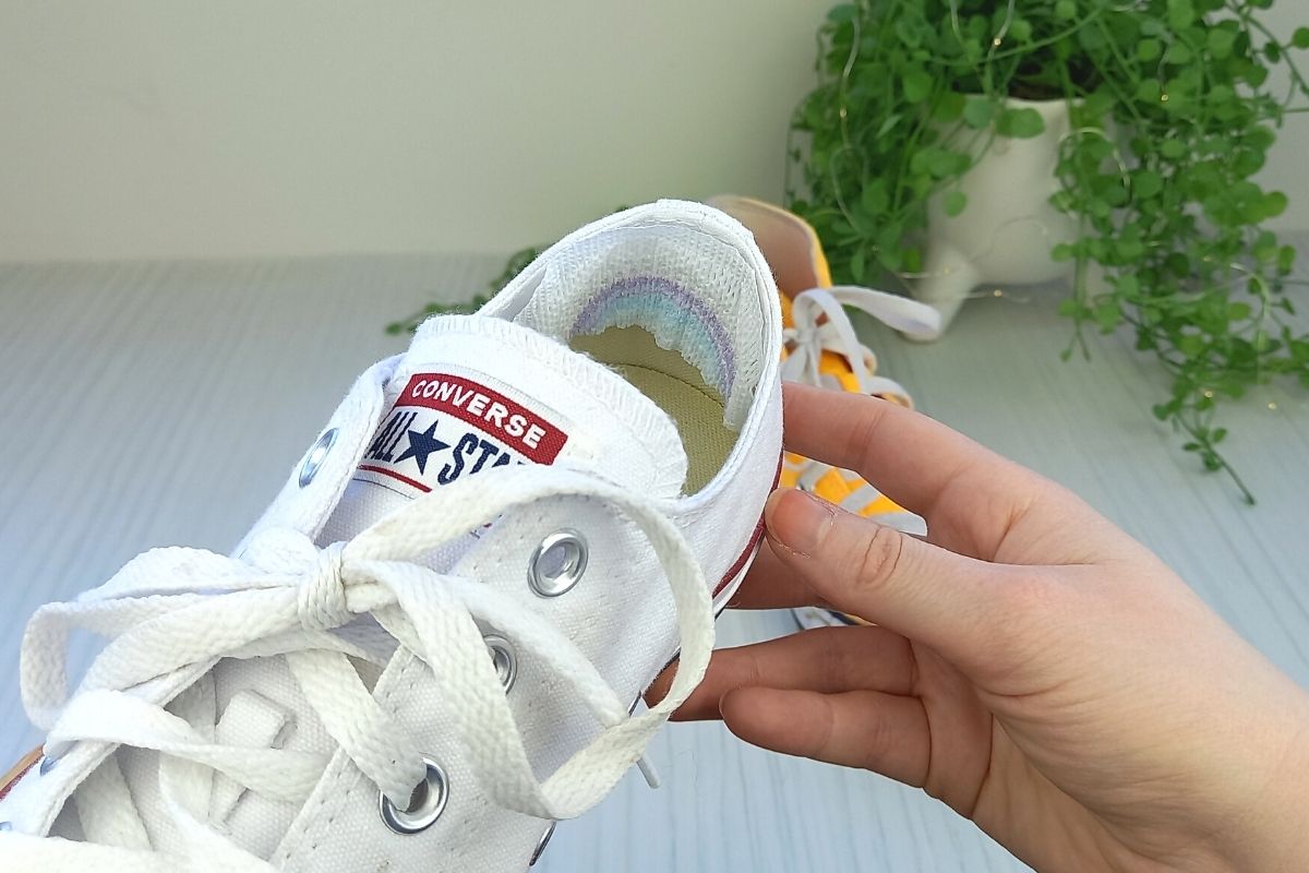 How To Break In Converse (FAST, Painless Methods) Wearably Weird