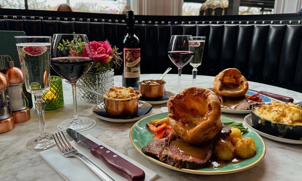 Sunday Roast Edinburgh Fantastic Value Roasts Black Ivy