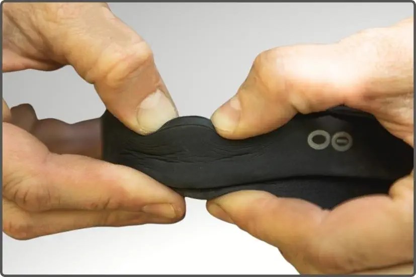 Are OOFOS Good for Wide Feet? (Quick Facts)