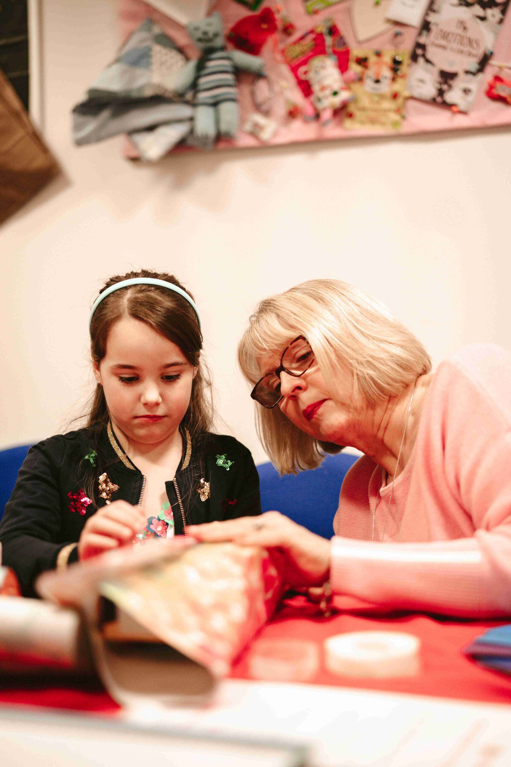 Tesco grant helps to provide bereavement support for young people We