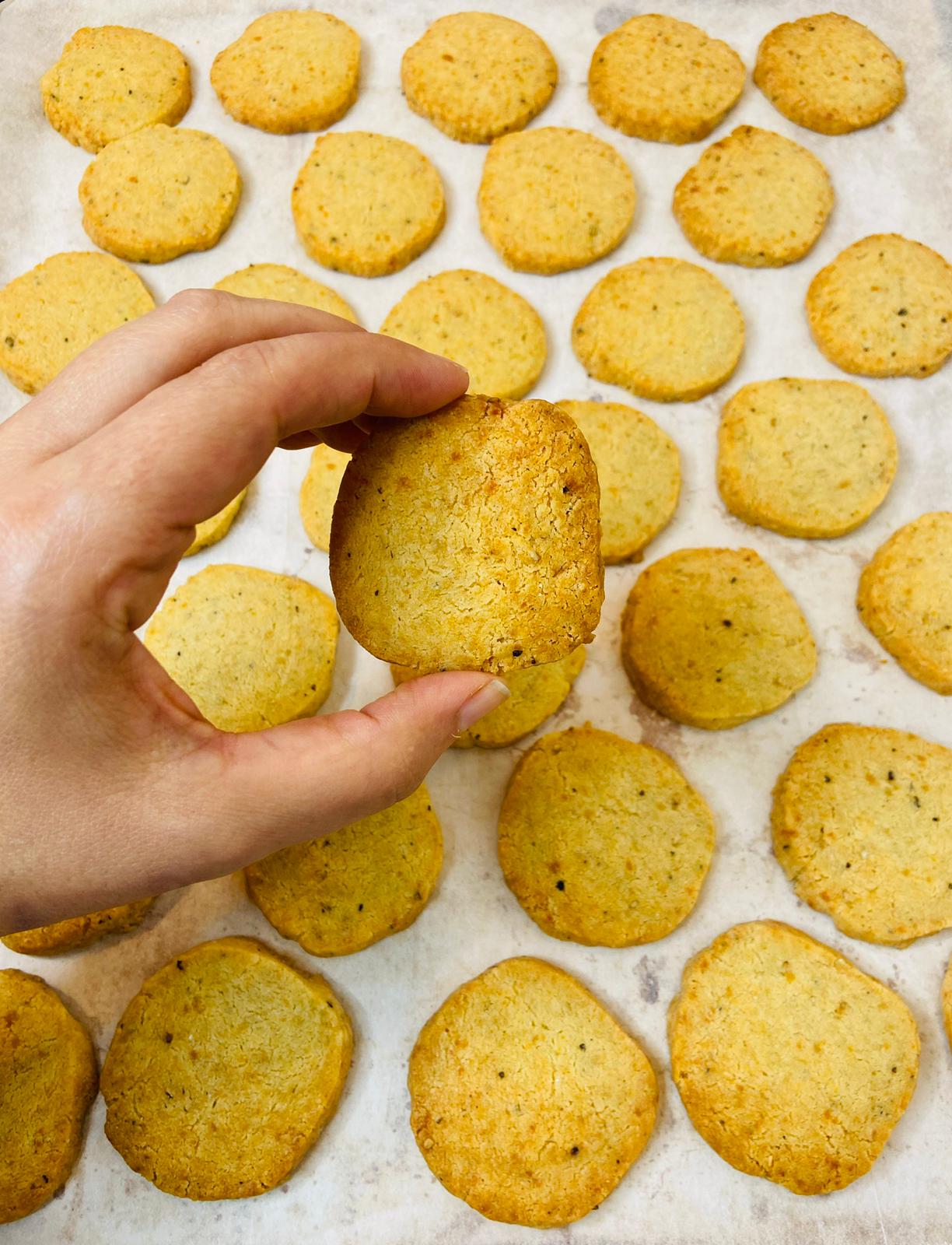 CHEESE AND ZA’ATAR SAVOURY BISCUITS Ta'amim