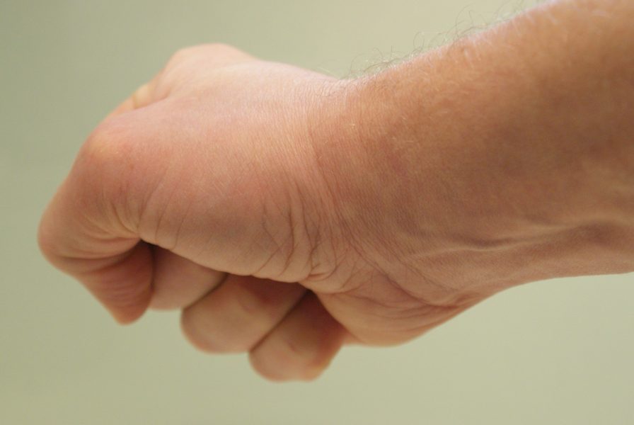 Best 14 Fitness Trackers Smartwatches And Bands For Large & XL Wrists