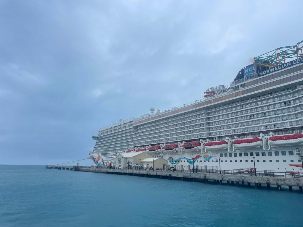 Norwegian Cruise Dress Code Explained (NCL) Wear When What Why