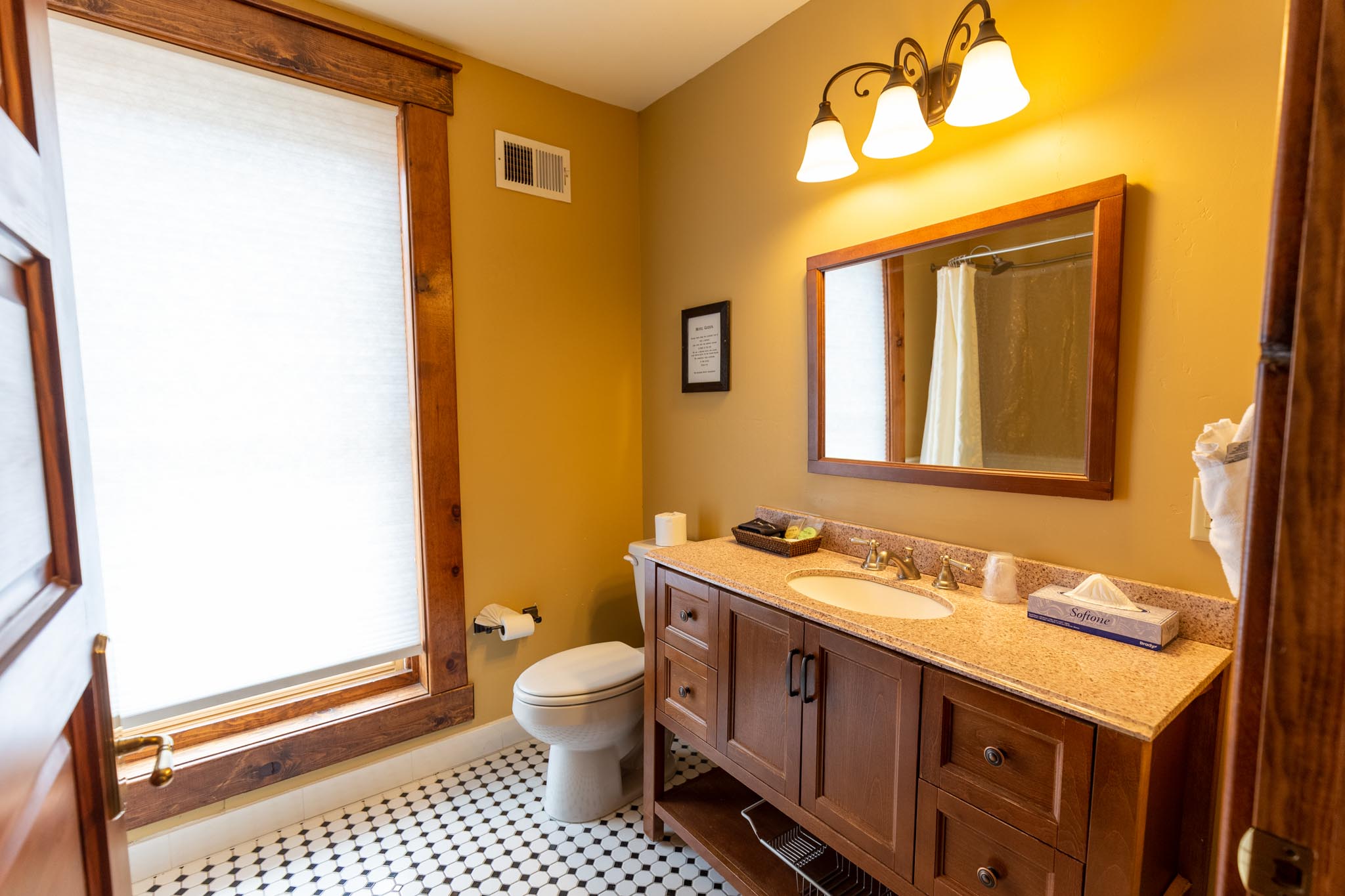 King Rooms The Weatherford Hotel in Flagstaff AZ