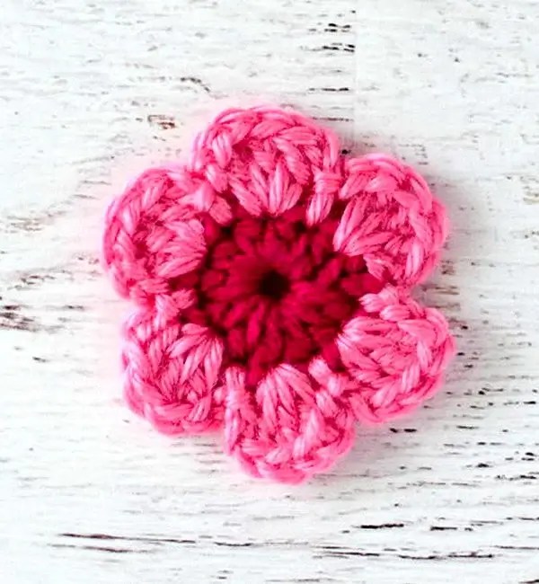 Easy Crochet Flower » Weave Crochet
