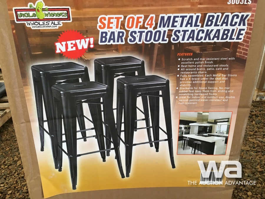 (4) METAL BLACK BAR STOOLS