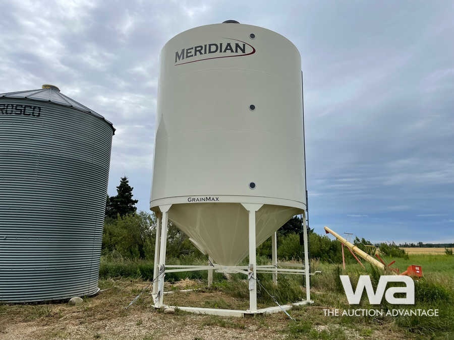 2016 MERIDIAN GRAIN MAX GM2300 HOPPER GRAIN BIN