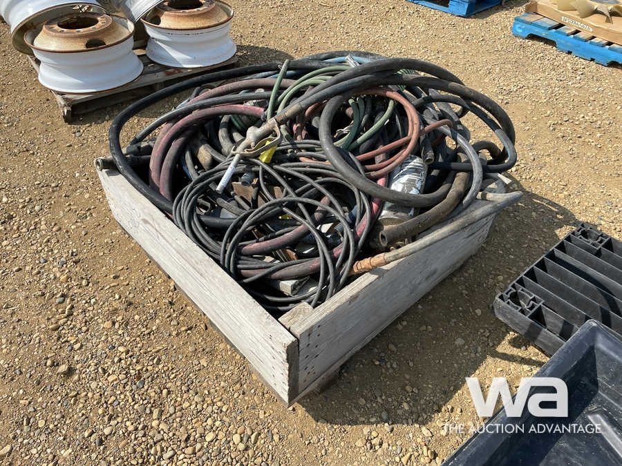 PALLET OF FUEL HOSE, EXTENSION CORDS