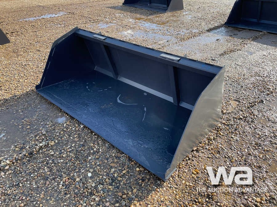 (UNUSED) 80" SKID STEER SNOW BUCKET