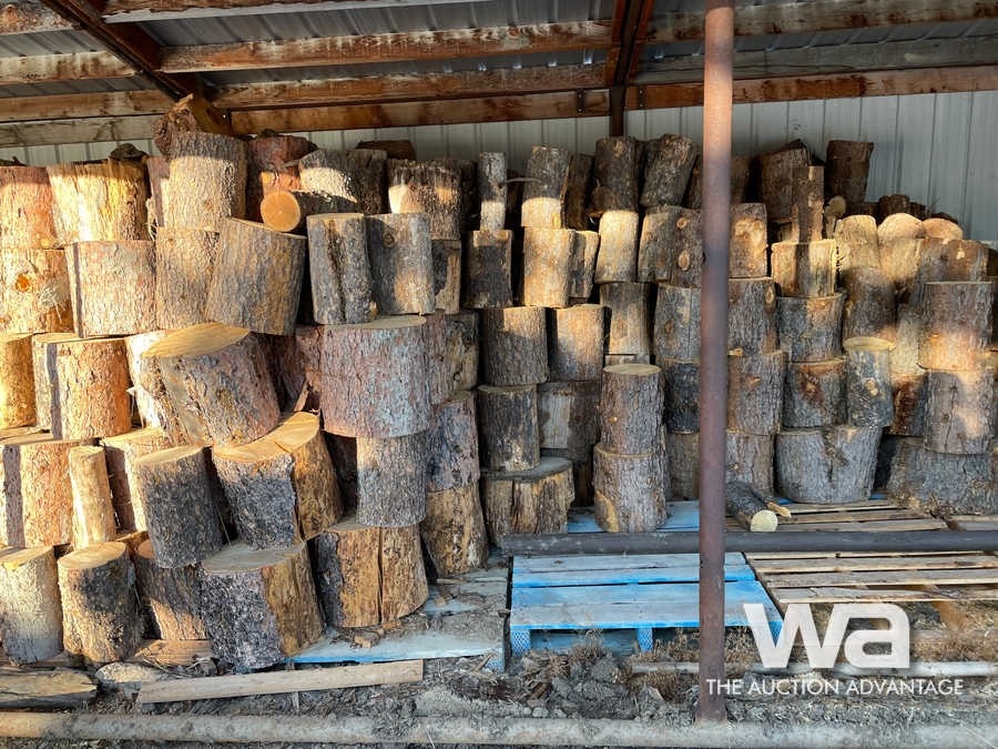 QUANTITY OF DRY SPRUCE FIREWOOD