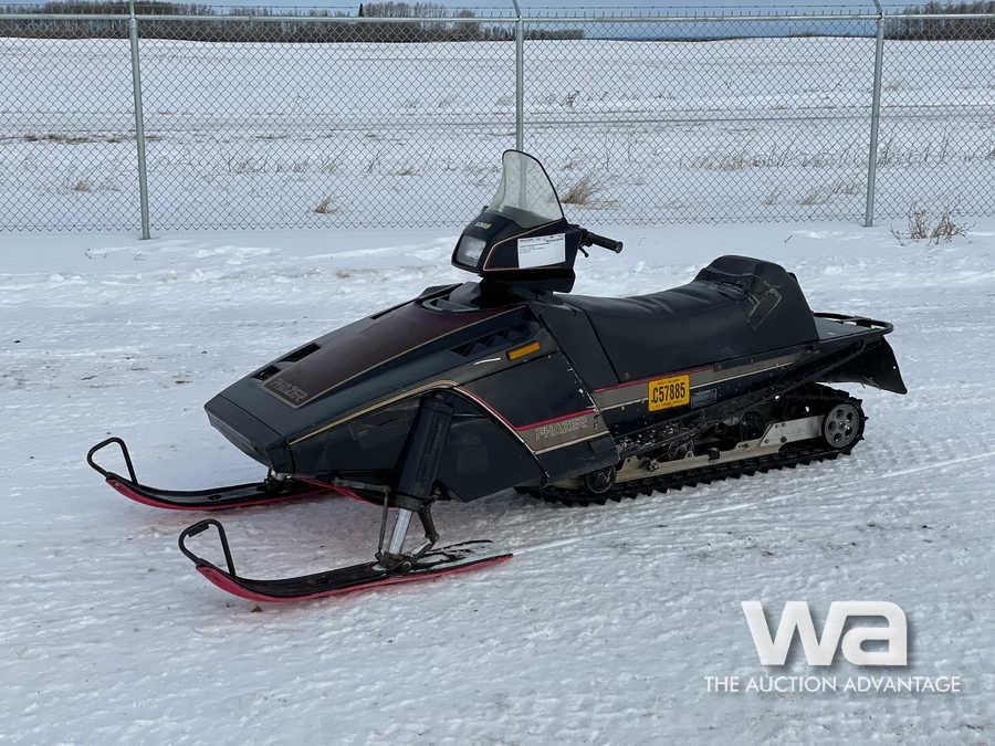 1984 YAMAHA PHAZER 550 SNOWMOBILE