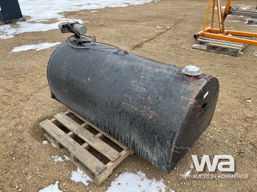 BLACK 600L SLIP TANK