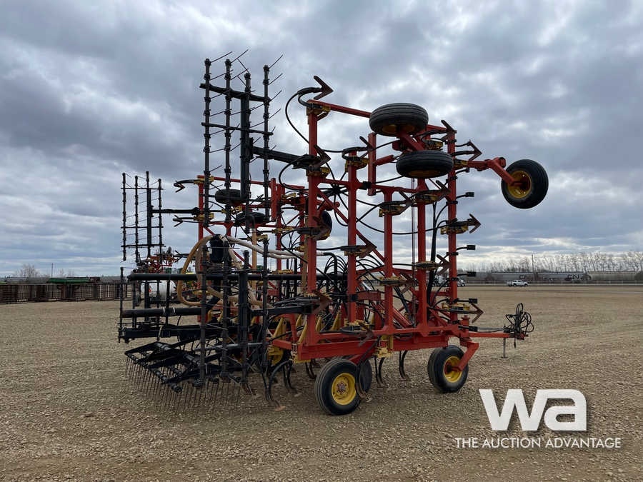 BOURGAULT 8800 37 FT. CULTIVATOR/AIR SEEDER