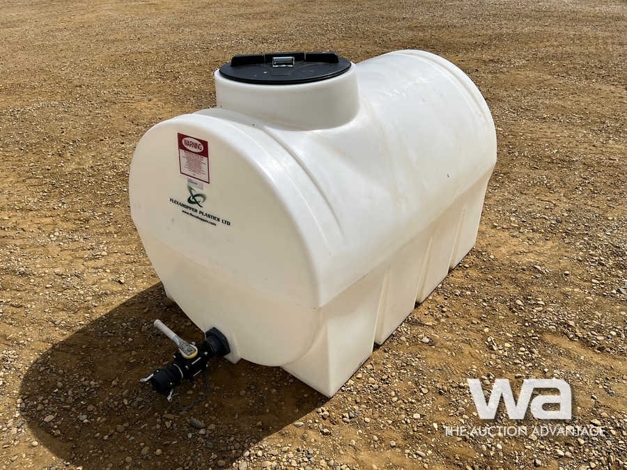 225 GAL POLY WATER TANK