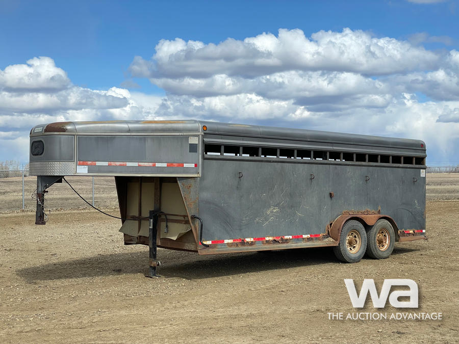 1999 SOUTHLAND 20 FT. STOCK TRAILER