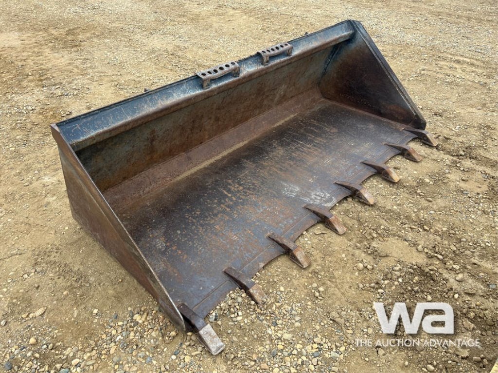 SKID STEER 78 IN. SKID STEER TOOTH BUCKET