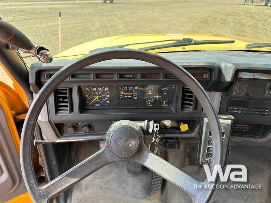 1998 MTI 805 47FT. ON 1998 FORD F-800 BUCKET TRUCK