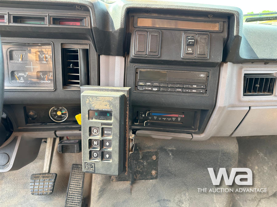 1998 MTI 805 47FT. ON 1998 FORD F-800 BUCKET TRUCK