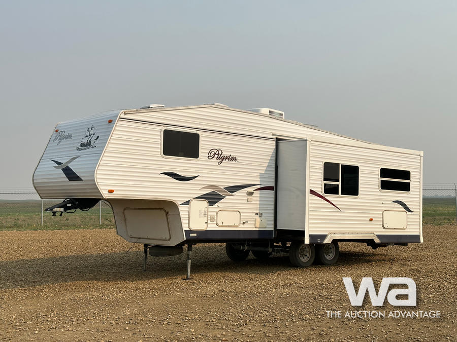2005 PILGRIM 27 FT. 5TH WHEEL TRAVEL TRAILER