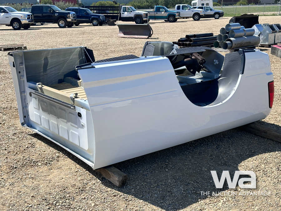 8 FT. DODGE TRUCK BOX WITH TAIL GATE & BUMPER