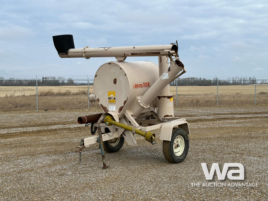 REM 552 GRAIN VAC