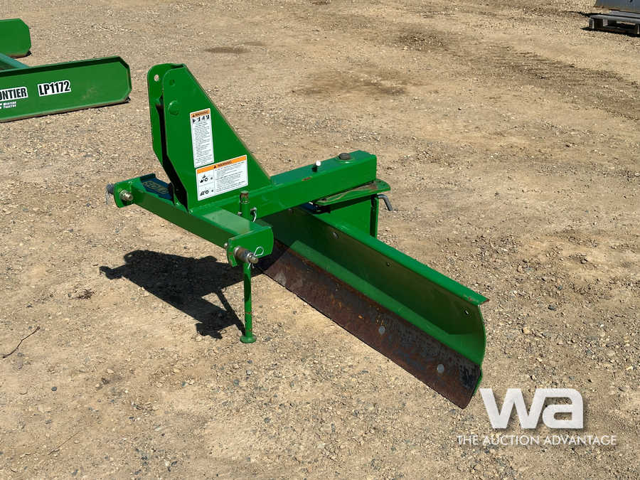 Weaver Auctions Attachments items