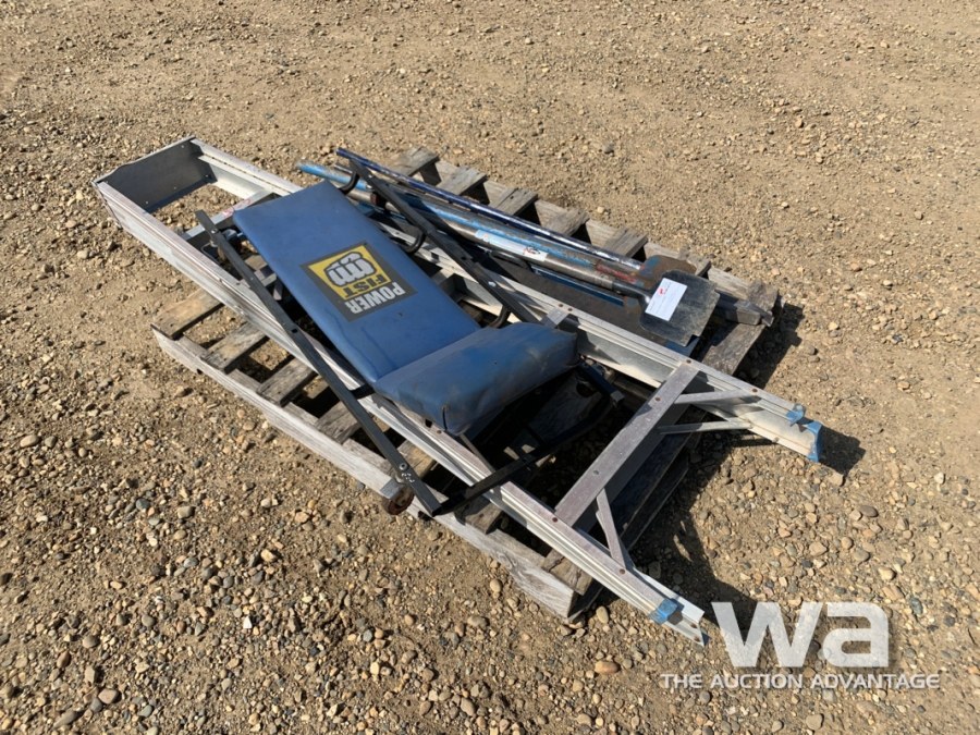 STEP LADDER, BARS, CREEPER