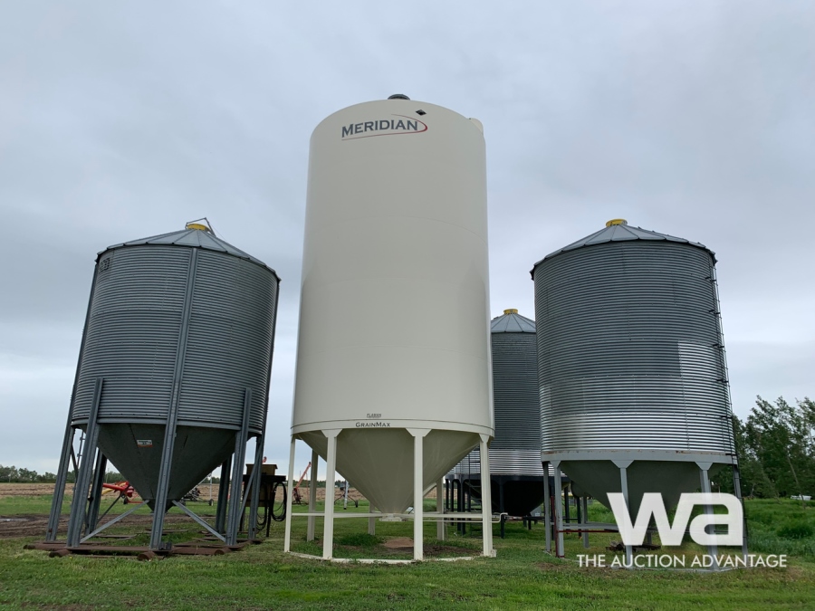 2015 MERIDIAN GM 5000 HOPPER BIN