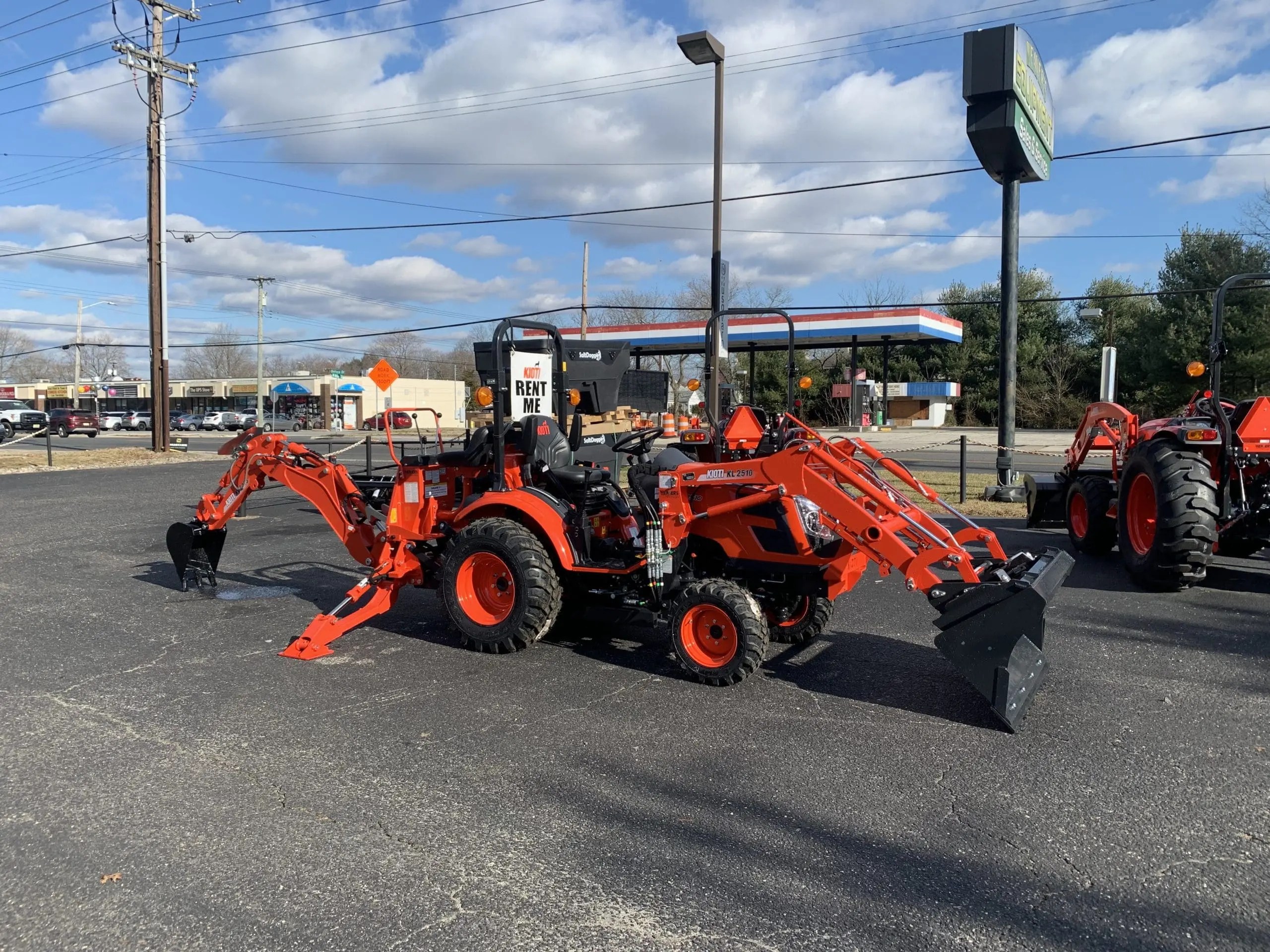 Rental Kioti Backhoe 25 hp loader tractor