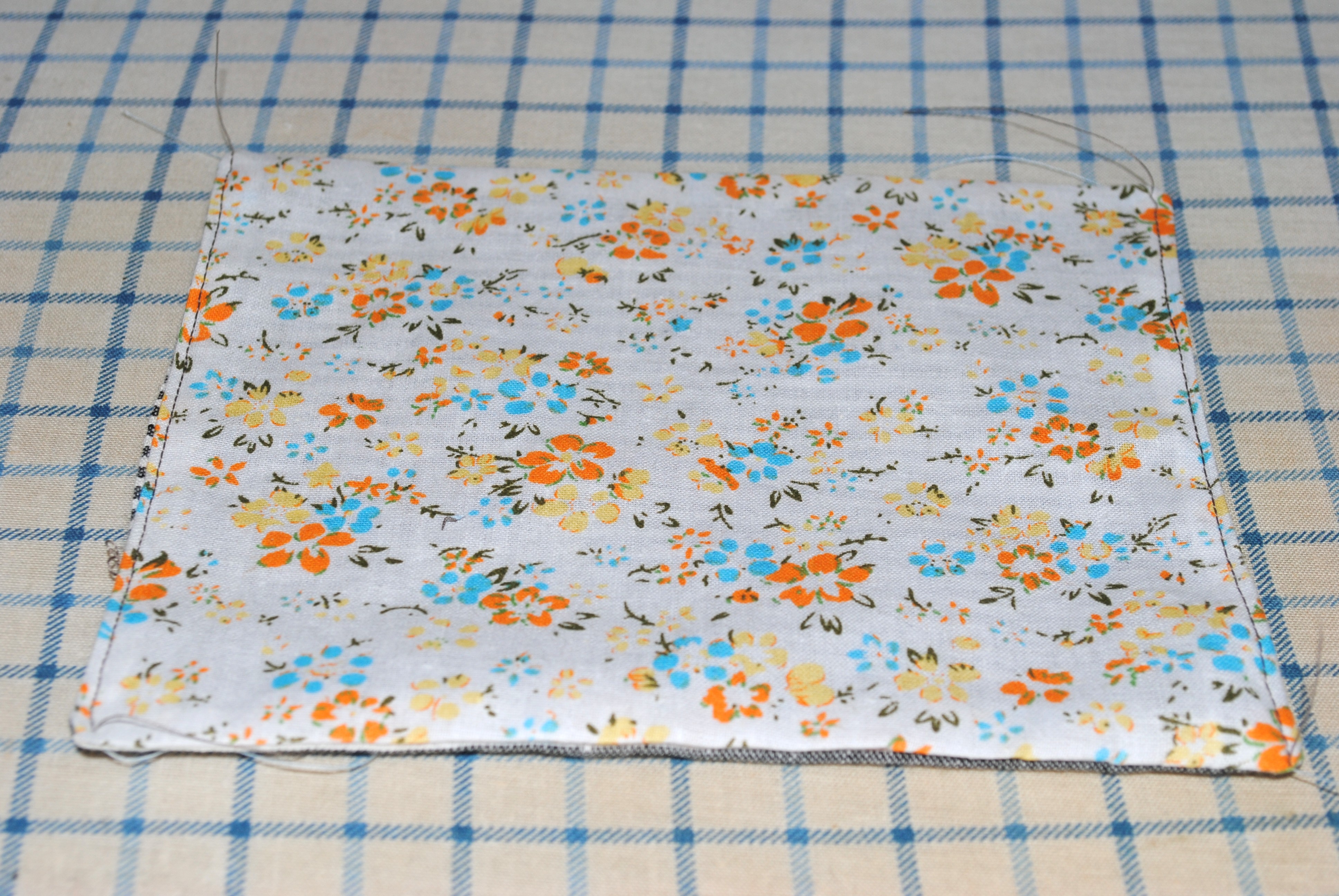 Tissue Pouch Tutorial part of the Gifts under 5 / 15 minutes series