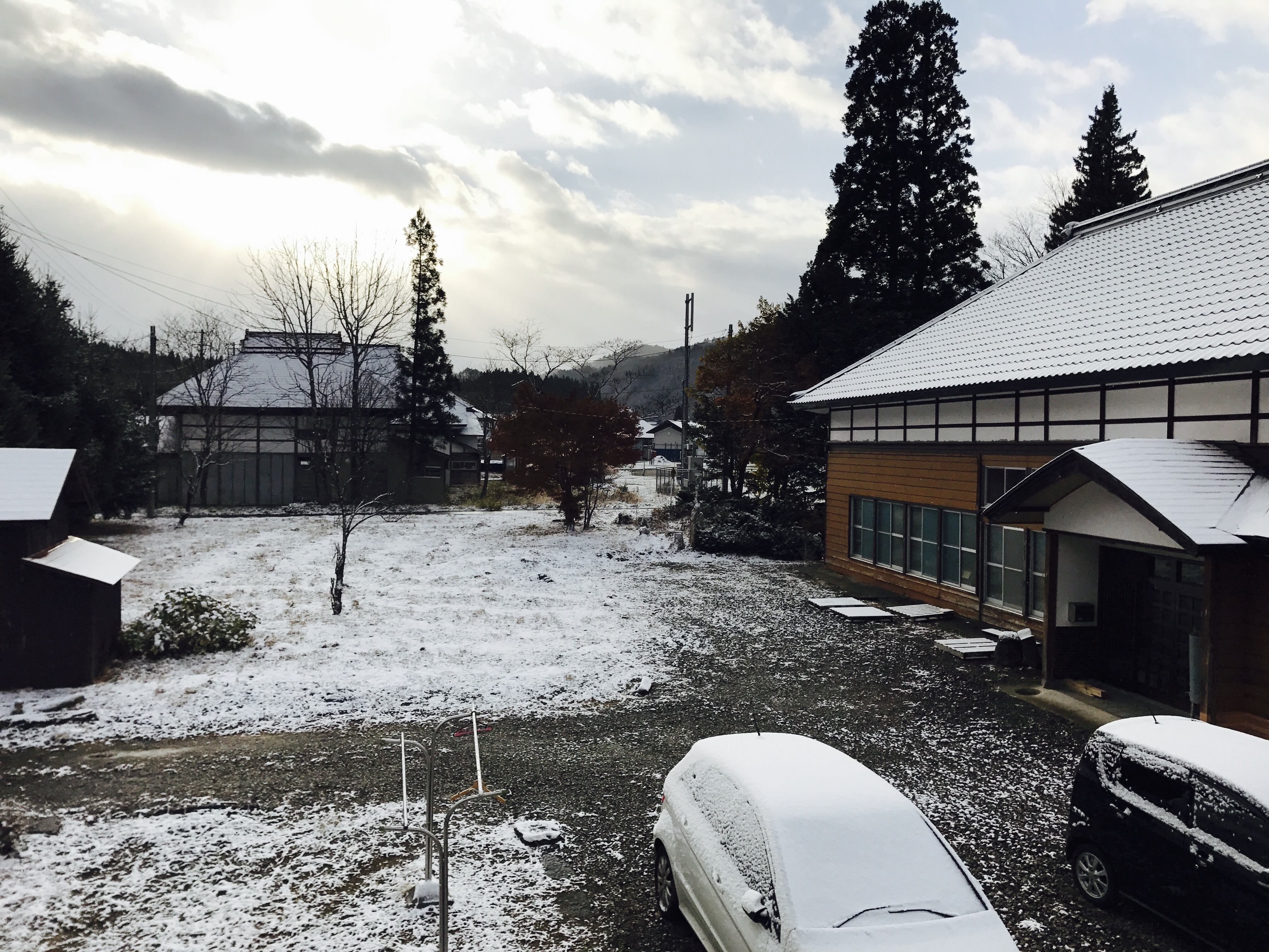 いよいよ冬本番！福島県昭和村に舞い降りた雪