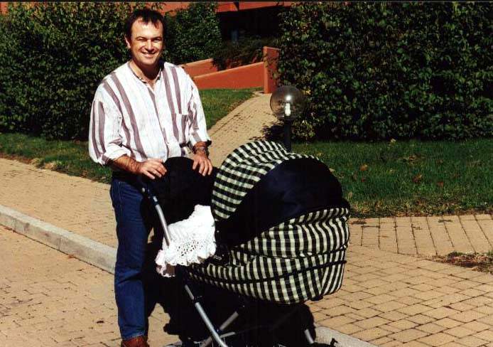 08 Oct. 2000 Real Scans!