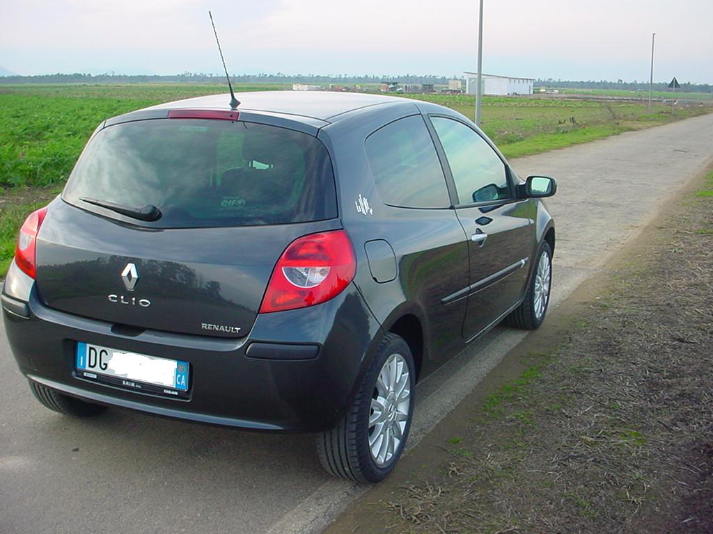 Clio 3.1 Exception 1.5L dCi 86Cv de Paolocabri ("le iene" en Italie)