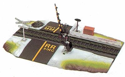 Life Like Operating Crossing Gate Assembled Model Railroad Trackside