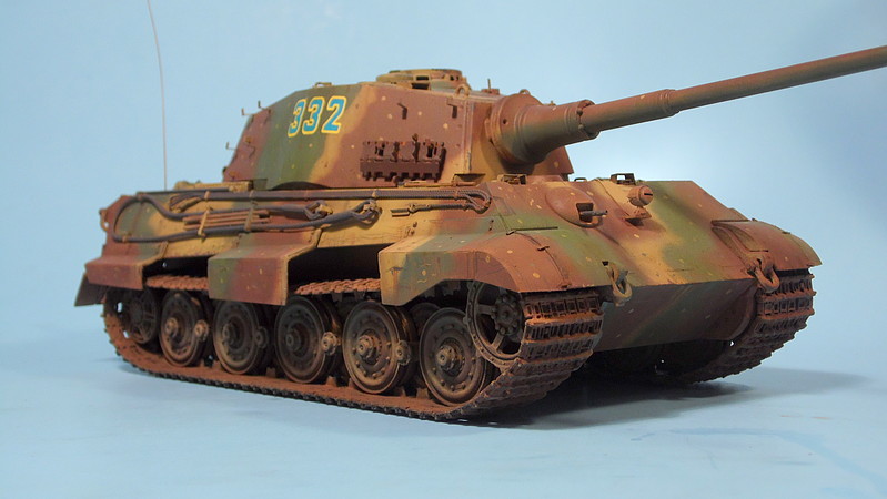 King Tiger Tank -- Plastic Model Military Vehicle Kit -- 1/35 Scale
